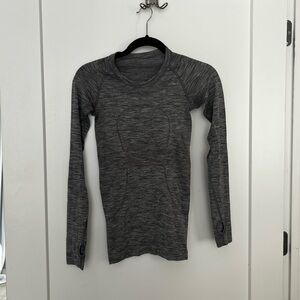 Lululemon swiftly tech long sleeve